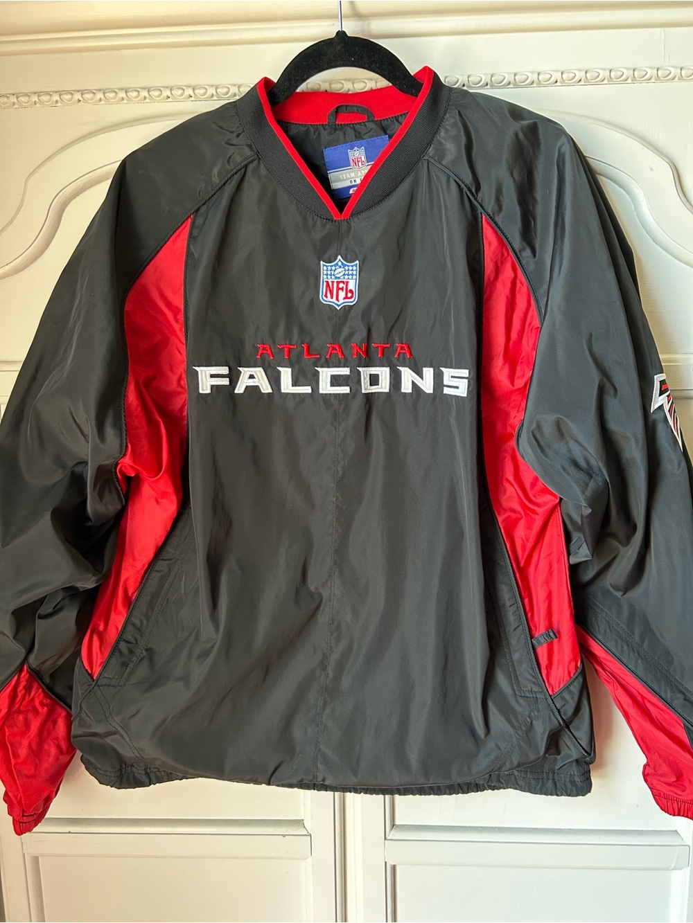 Atlanta Falcons NFL Reebok On Field Jacket M Red Black Pullover Windbreaker VTG